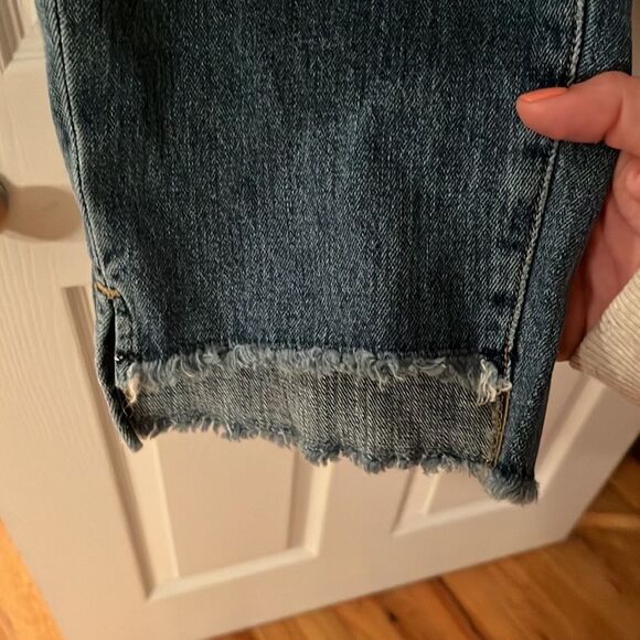 New Good American Good Girlfriend Distressed Raw Step Hem High Rise Jeans - Picture 6 of 9